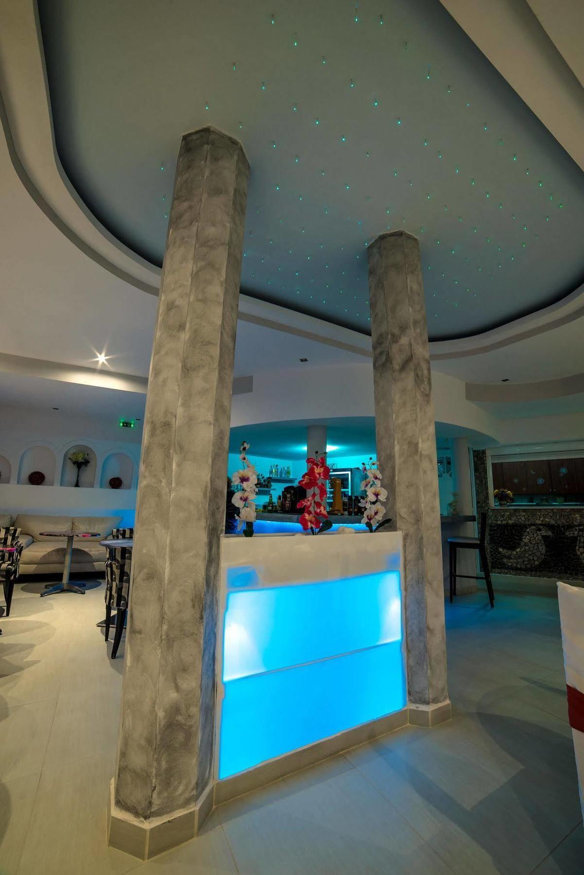 奥林匹亚别墅酒店 Agios Georgios  外观 照片